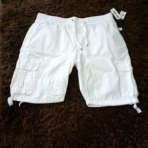 Southpole White Cargo Shorts NWT!!!